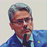 Alessandro Vieira comemora obstrução no Senado de projeto sobre a Ficha Limpa. Mas, ao se posicionar assim, ao invés de uma ‘nova política’, ele faz é antipolítica pra ‘jogar pra torcida’. Entenda