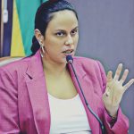 Secretária da Fazenda do governo de Mitidieri, Sarah Tarsila deu exemplo a ser seguido por todos os auxiliares diretos do governador: deu as caras na Alese em defesa do governo!