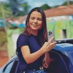 Críticas à prefeita de Umbaúba, Juliana Cardoso, parecem mais preocupadas com a ‘embalagem’ do que o ‘conteúdo’. E o episódio dela sentada na janela de um carro provam isso